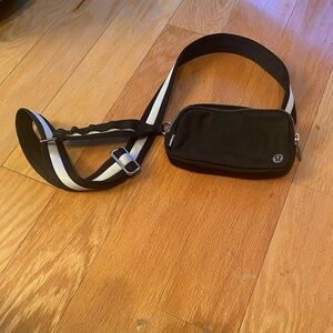 Lululemon crossbody purse